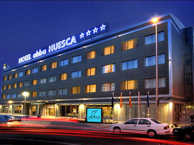 Abba Huesca Hotel Esterno foto